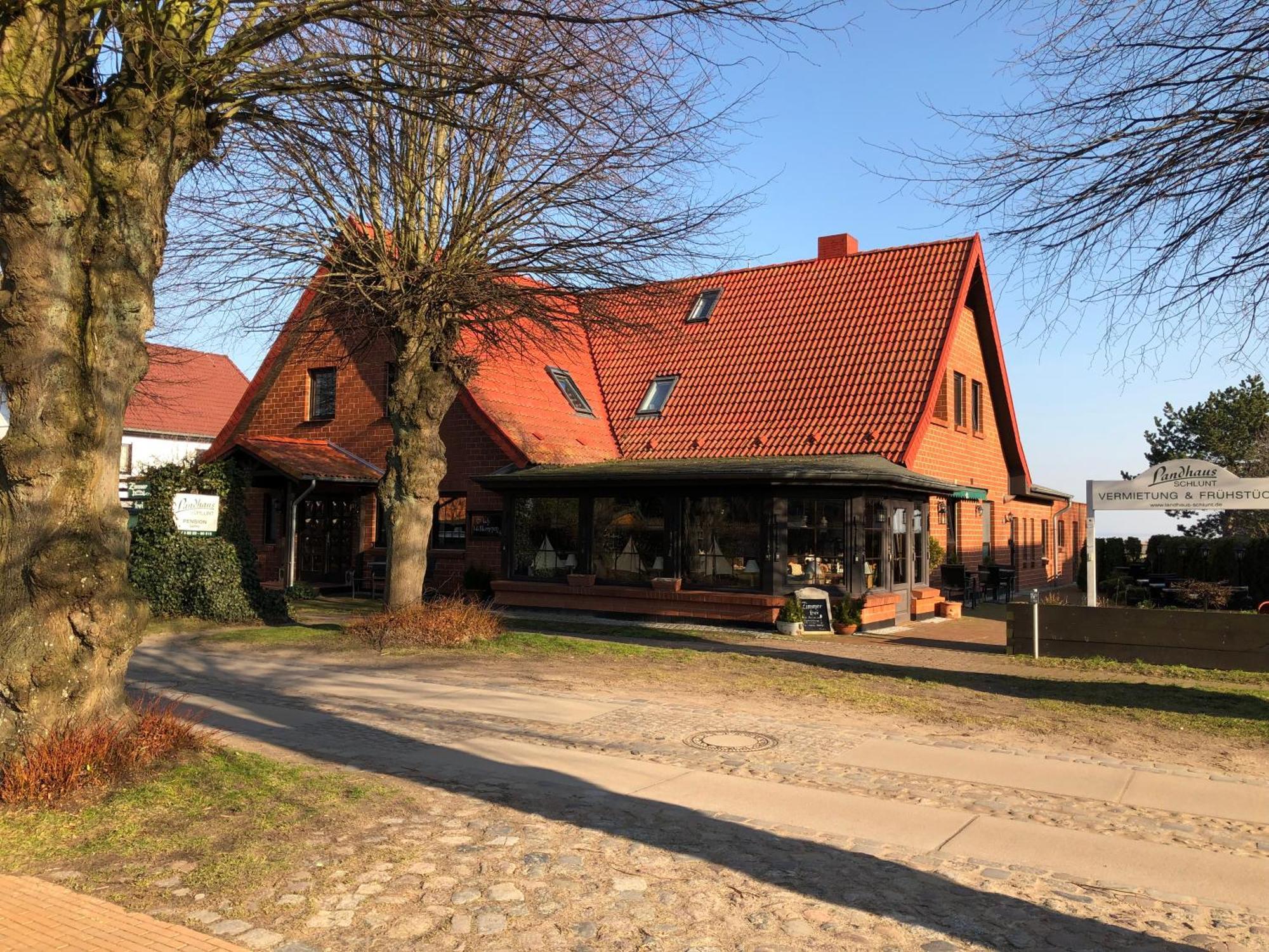 Landhaus Schlunt Вустров Экстерьер фото